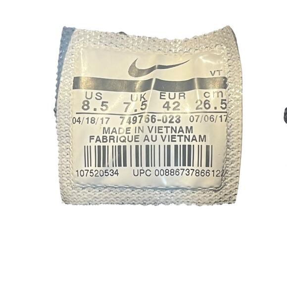 Nike Air Max 95 Essential Deep Royal Black Suede Leather (749766-023) Men's 8.5 - Picture 8 of 9